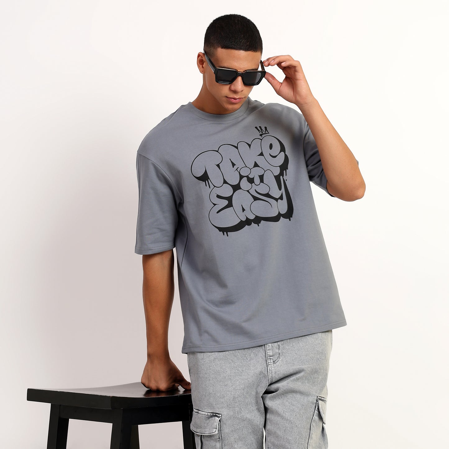 TAKE IT EASY | Oversized Regular T-Shirt – Premium Cotton | GREY